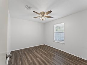 15402 W Barbara Circle, Houston TX 77071