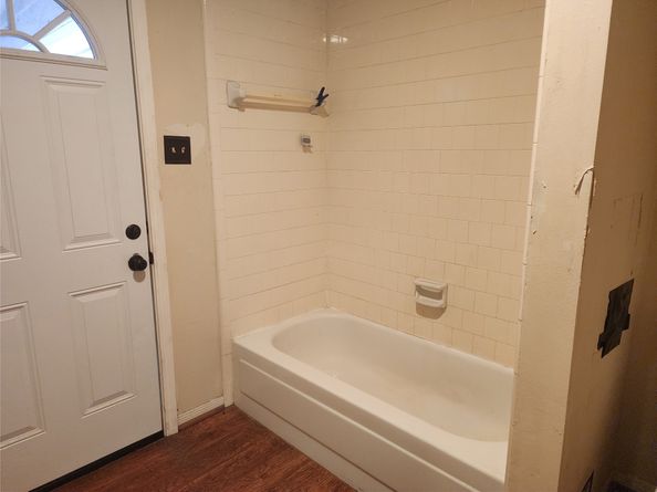 2703 Dovewood Lane, Spring TX 77373