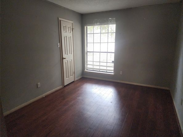 2703 Dovewood Lane, Spring TX 77373