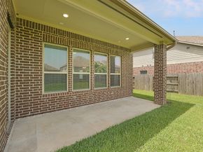423 Yegua Street, Webster TX 77598