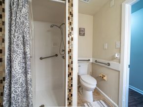 5742 Schevers Street, Houston TX 77033