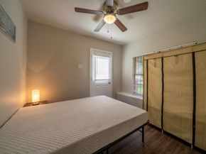 5742 Schevers Street, Houston TX 77033