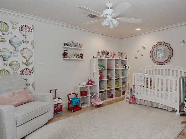 46 N Autumnwood Way, The Woodlands TX 77380