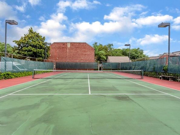 7447 Cambridge Street 79, Houston TX 77054