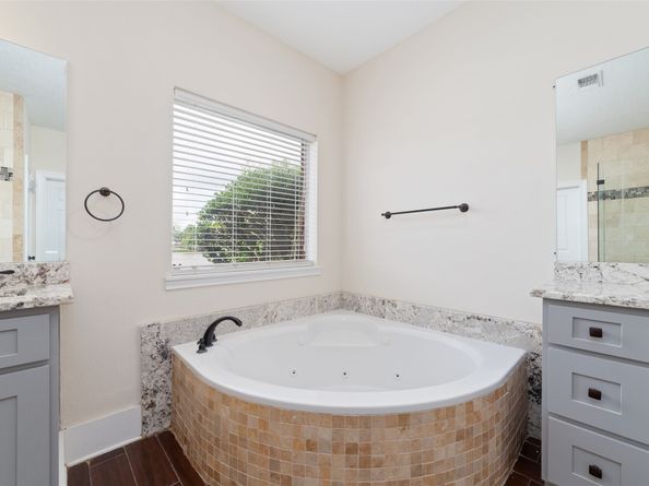 18802 Decathalon Court, Houston TX 77346
