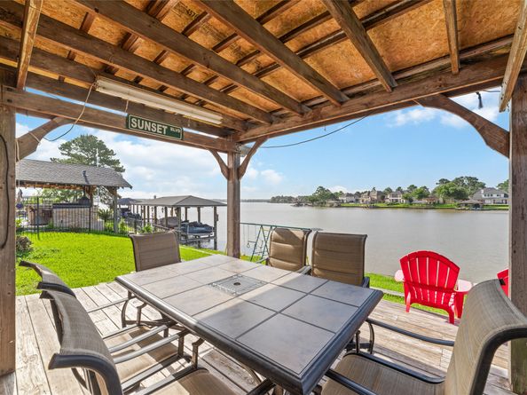 18802 Decathalon Court, Houston TX 77346