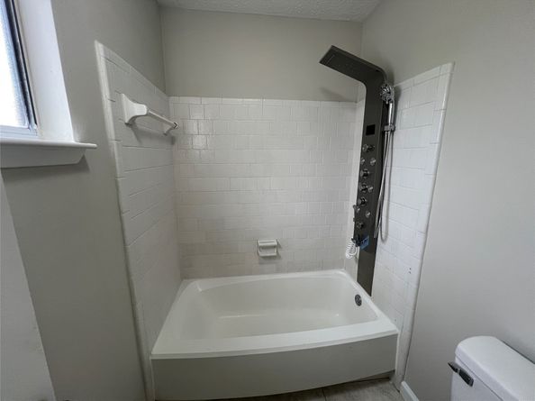 10719 Bellfair Drive, Houston TX 77072