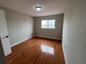 10719 Bellfair Drive, Houston TX 77072