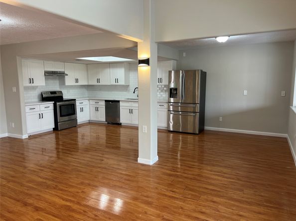 10719 Bellfair Drive, Houston TX 77072