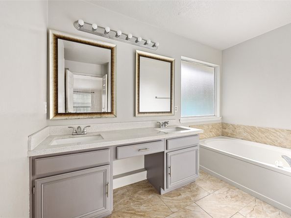 12134 Winter Brook Drive, Houston TX 77066