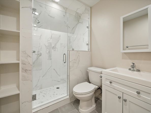 2213 Sheridan Street, Houston TX 77030