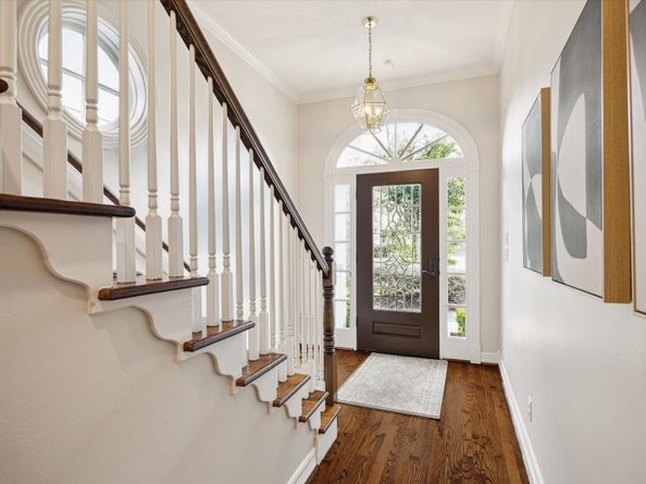 2213 Sheridan Street, Houston TX 77030