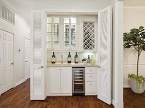2213 Sheridan Street, Houston TX 77030