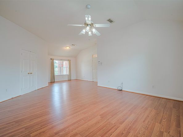 9218 Memorial Pines Way, Spring TX 77379