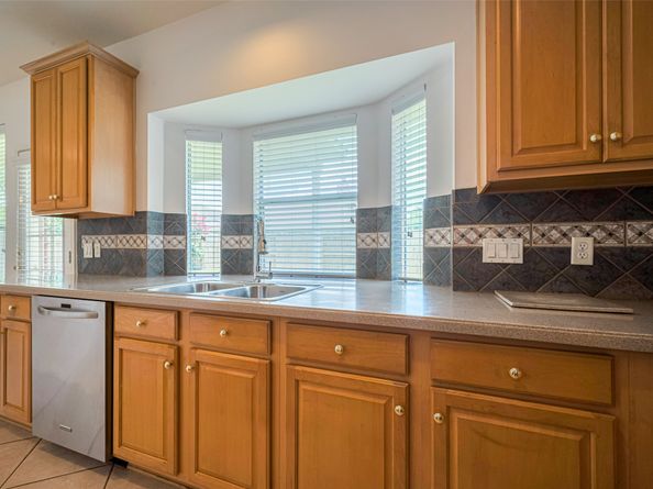 9218 Memorial Pines Way, Spring TX 77379