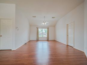 9218 Memorial Pines Way, Spring TX 77379