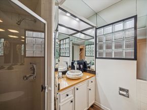 5407 John Dreaper Drive, Houston TX 77056