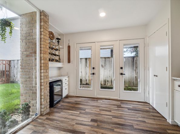 5407 John Dreaper Drive, Houston TX 77056