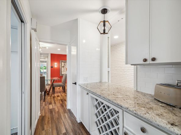 5407 John Dreaper Drive, Houston TX 77056