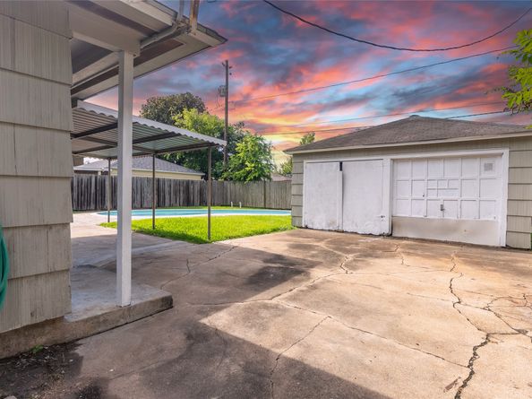 7734 El Rancho Street, Houston TX 77087