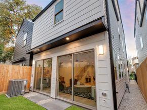 2628 PECKHAM Street, Houston TX 77098