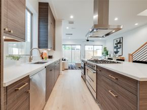 2628 PECKHAM Street, Houston TX 77098