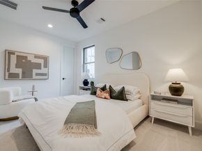 2628 PECKHAM Street, Houston TX 77098
