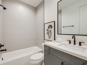2628 PECKHAM Street, Houston TX 77098