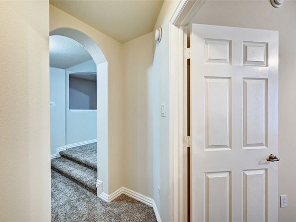 30 N Scribewood Circle, The Woodlands TX 77382