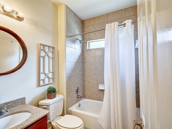 30 N Scribewood Circle, The Woodlands TX 77382