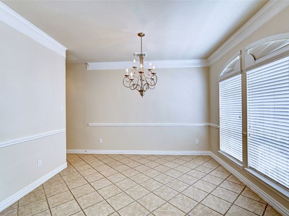 30 N Scribewood Circle, The Woodlands TX 77382