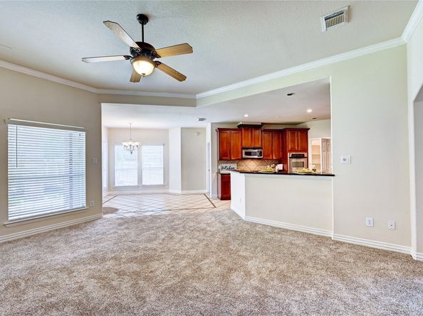 30 N Scribewood Circle, The Woodlands TX 77382
