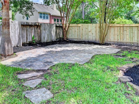 30 N Scribewood Circle, The Woodlands TX 77382