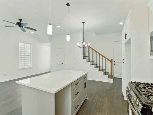 9902 Clark Road F, Houston TX 77076