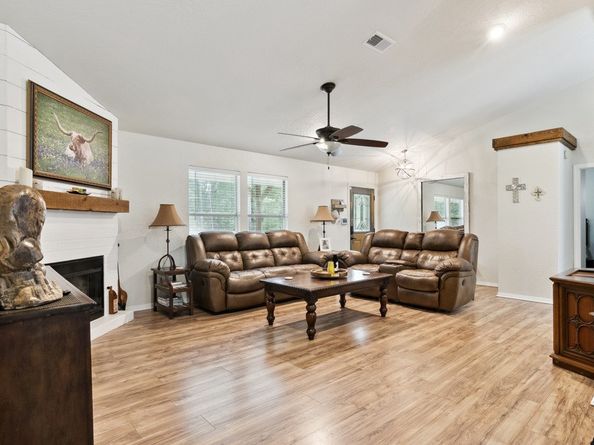 18220 Quail Run Circle, Conroe TX 77302