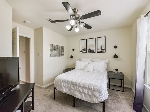 6103 Yorkglen Manor Lane, Houston TX 77084