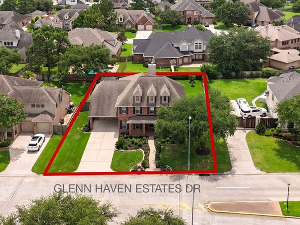 18719 Glenn Haven Estates Drive, Spring TX 77379