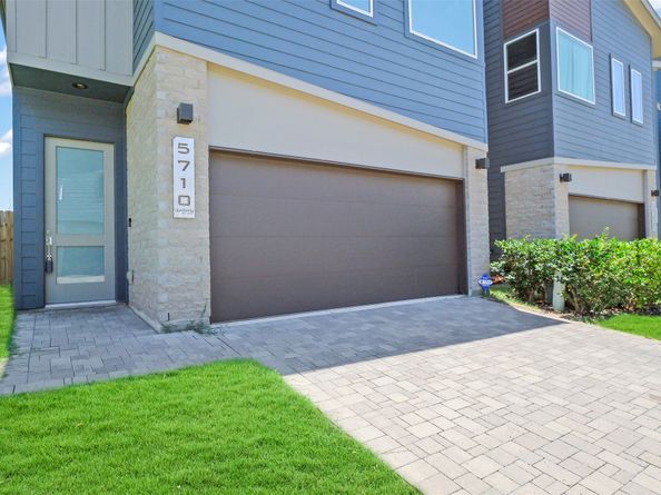 5710 Pampero Lane, Houston TX 77092