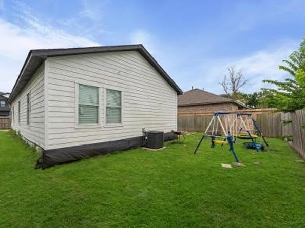 4217 Sterling Street, Houston TX 77051