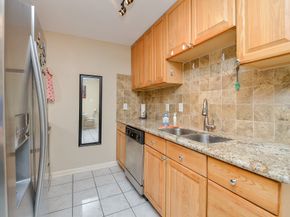 2681 Marilee Lane, Houston TX 77057