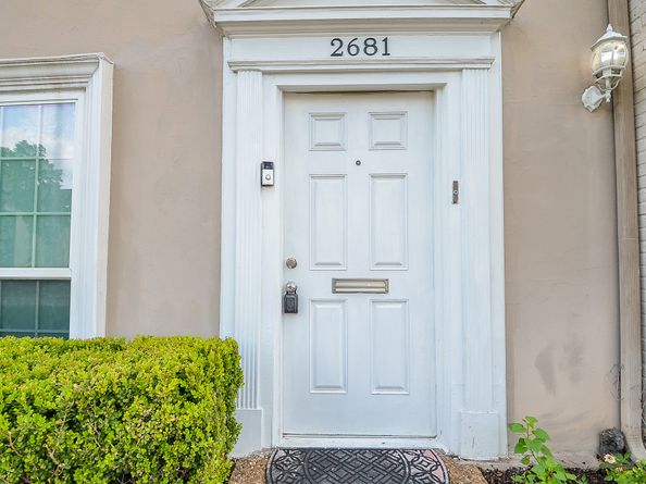 2681 Marilee Lane, Houston TX 77057