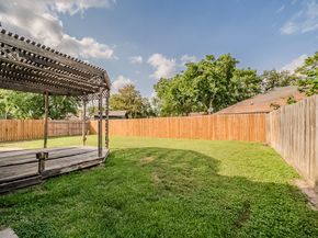 4122 Sablechase Drive, Houston TX 77014