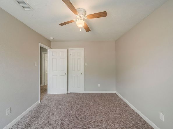 4122 Sablechase Drive, Houston TX 77014