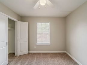 4122 Sablechase Drive, Houston TX 77014