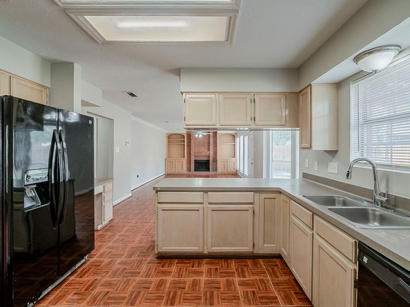 4122 Sablechase Drive, Houston TX 77014