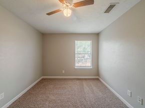 4122 Sablechase Drive, Houston TX 77014
