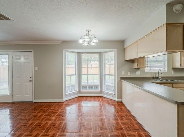 4122 Sablechase Drive, Houston TX 77014