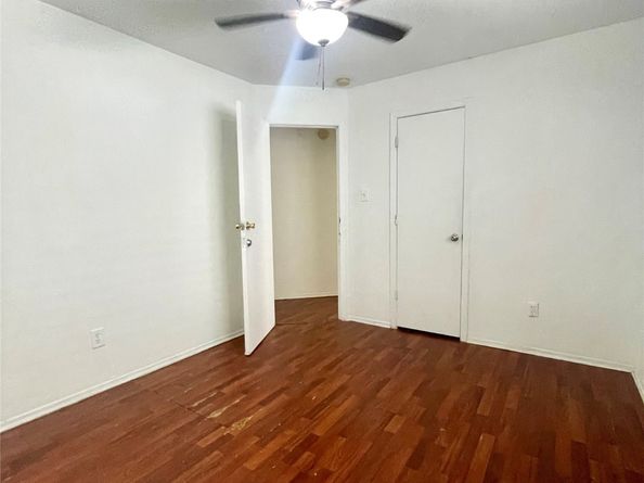 1120 Verde Trails Drive, Houston TX 77073