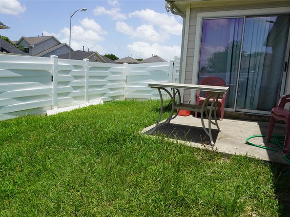 1120 Verde Trails Drive, Houston TX 77073