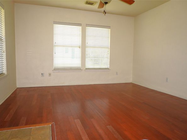 1120 Verde Trails Drive, Houston TX 77073